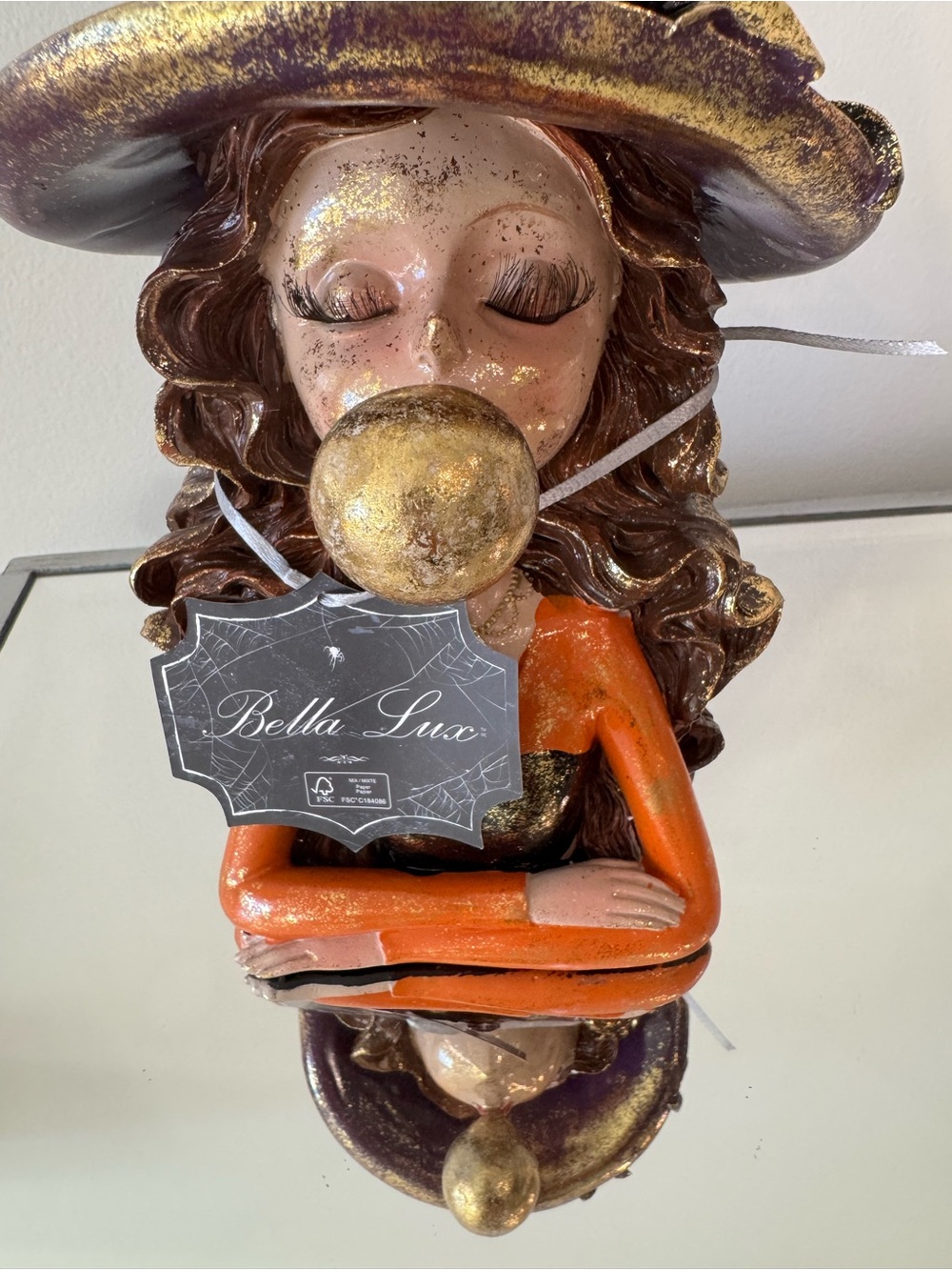 Viral Bella Lux Shimmer Glam Orange Witch with Bubblegum Bust Figurine NWT - Picture 3 of 4